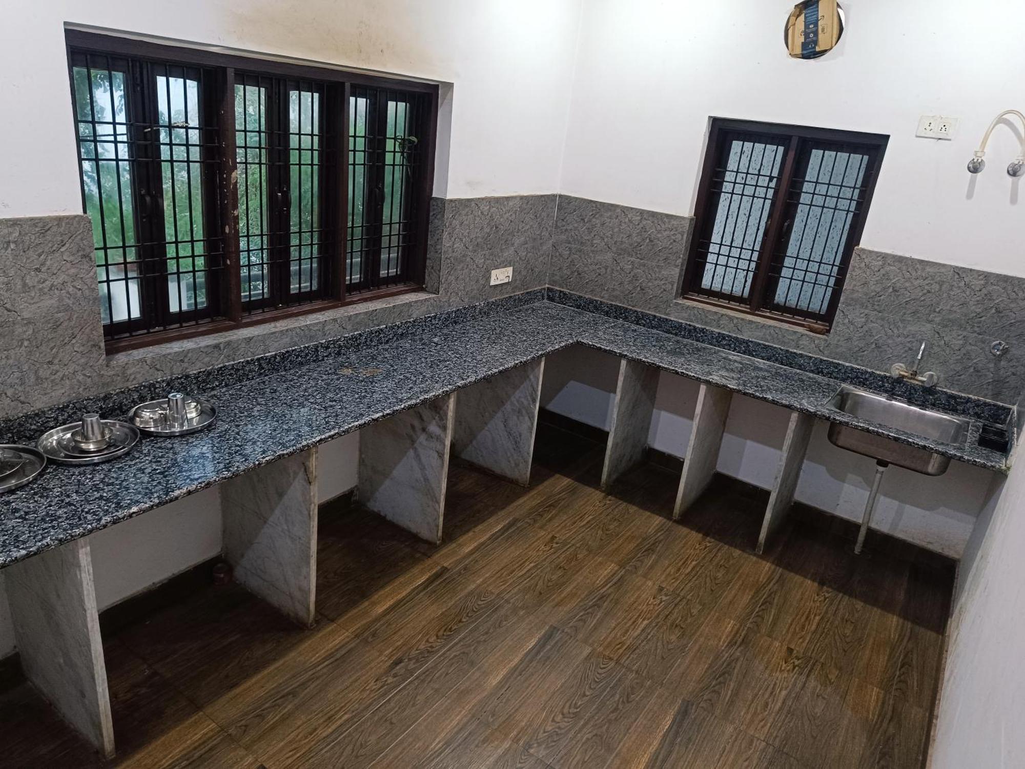 Krishna Apartment *